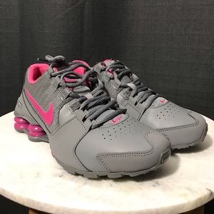 New Nike Shox Avenue GS size 5Y = 6.5 Womens